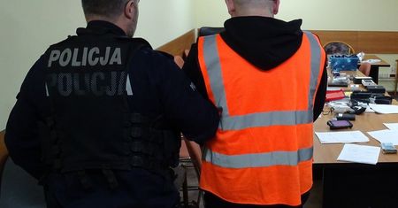 Nakradł w pracy na blisko 230 OOO tyś zł.