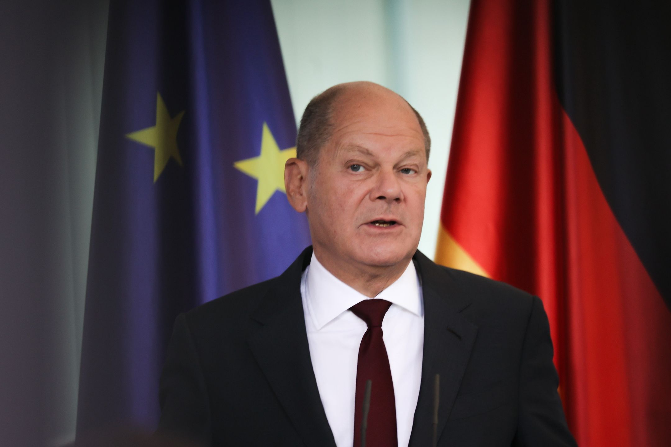 BERLIN, GERMANY - SEPTEMBER 25: German Chancellor Olaf Scholz speaks during a meeting of the Alliance for Affordable Housing ("Buendnis bezahlbarer Wohnraum") at the Chancellery on September 25, 2023 in Berlin, Germany. (Photo by Christian Marquardt - Pool/Getty Images)