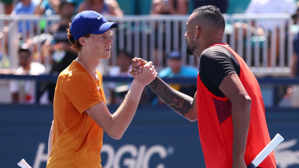 Getty Images / Michael Reaves / Na zdjęciu: Jannik Sinner i Nick Kyrgios