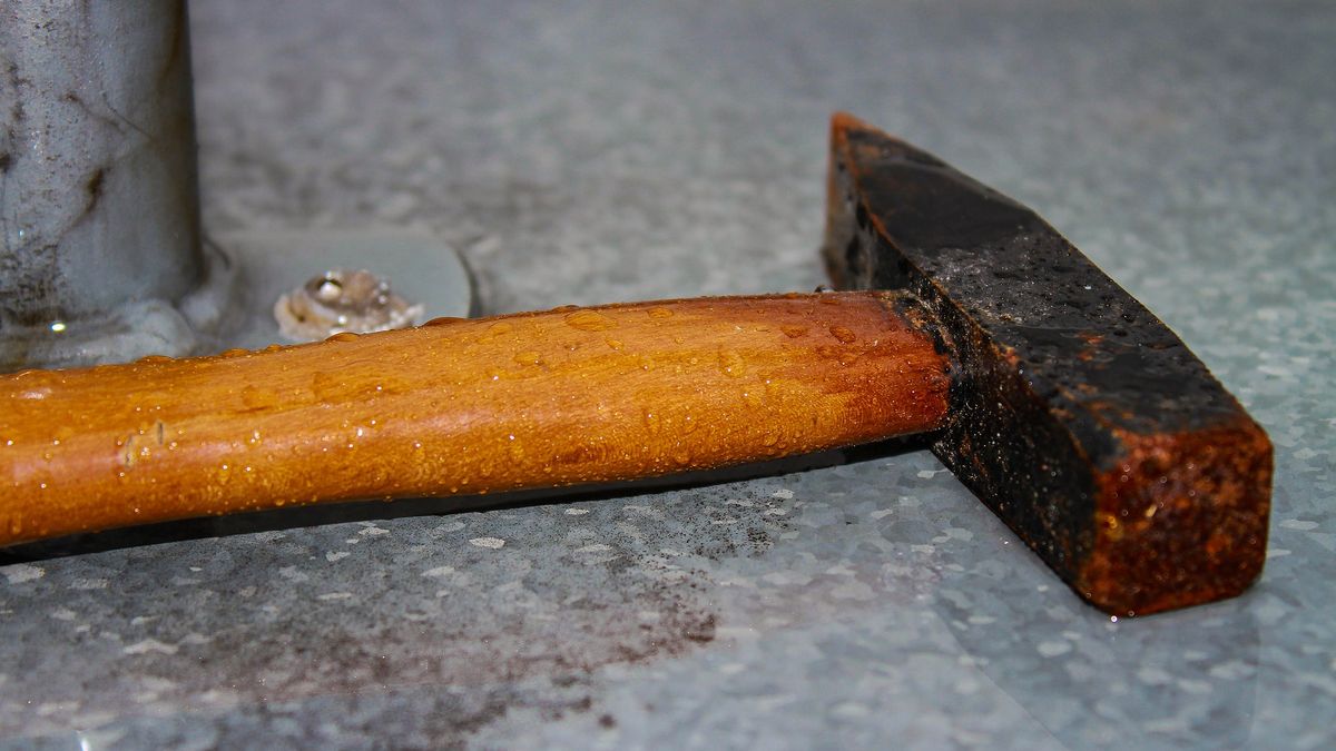 Syn zabił matkę młotkiem 