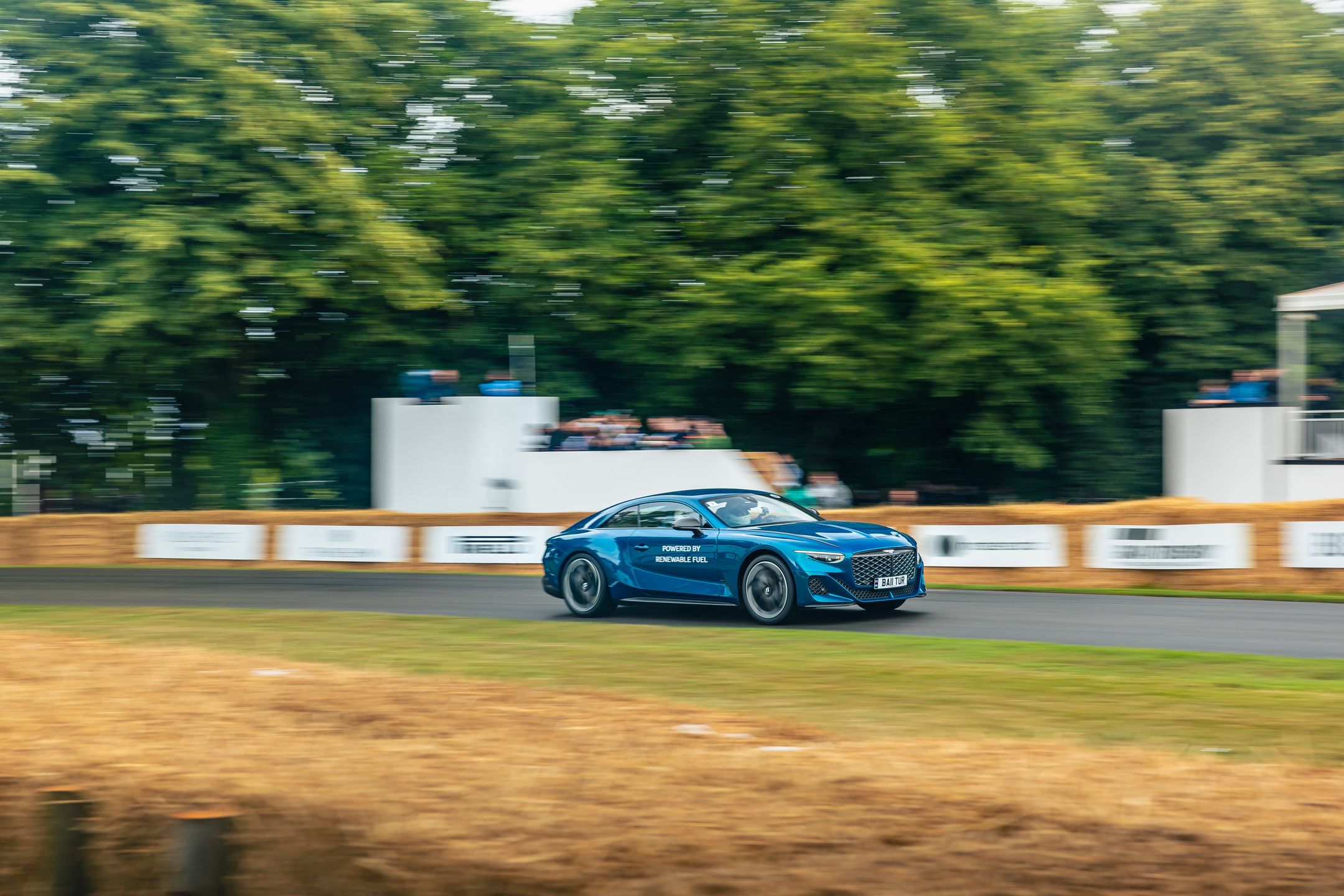 Bentley mocno rozwija swoje paliwo z biomasy
