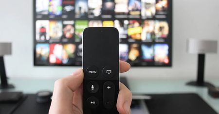 Netflix bije kolejne rekordy w Polsce. W kwarantannie traci HBO Go, zyskuje CDA