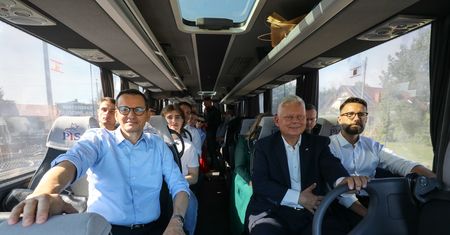 Rekordowe wpływy z podatków. Jak rząd chce wydrenować nasze kieszenie po wyborach?