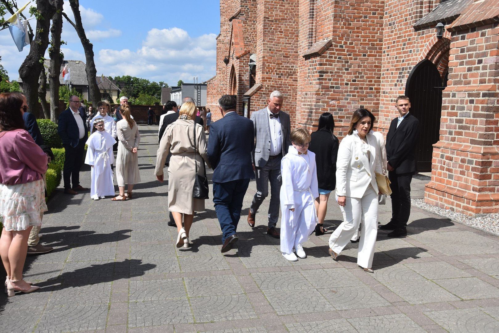Ten dzień na długo pozostanie w pamięci dzieci pierwszokomunijnych ze śremskiej Fary.