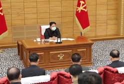 Kim Dzong Un walczy z "gorączką". Setki tysięcy ludzi zakażonych