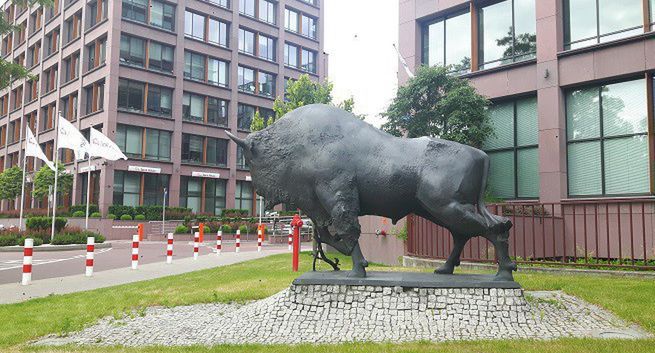 PKO Bank Polski oraz Bank Pekao najlepiej obsługują swoje infolinie