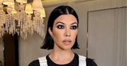 Kourtney Kardashian przebrała się na Halloween za... swoją siostrę. Pamiętna kreacja Kim Kardashian była obiektem żartów (ZDJĘCIA)