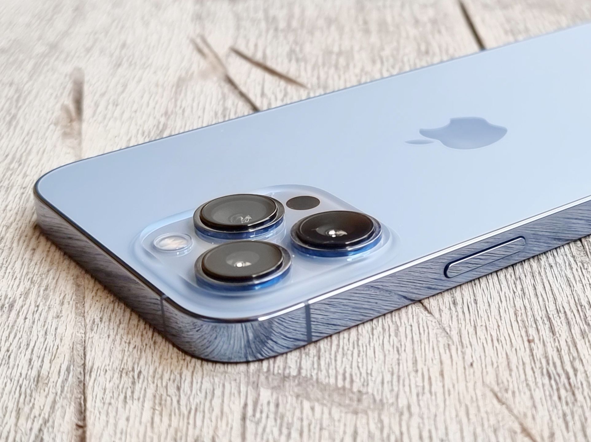 iPhone 13 Pro Max: test. Godny konkurent dla flagowców z Androidem 1