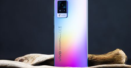 vivo V21 5G dwa miesiące po premierze. Czy jest dobry w czymś więcej niż selfie?