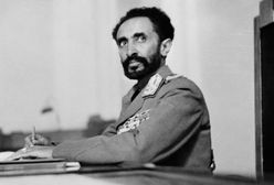 Haile Sellasie - cesarz uznany za boga odznaczony Orderem Orła Białego