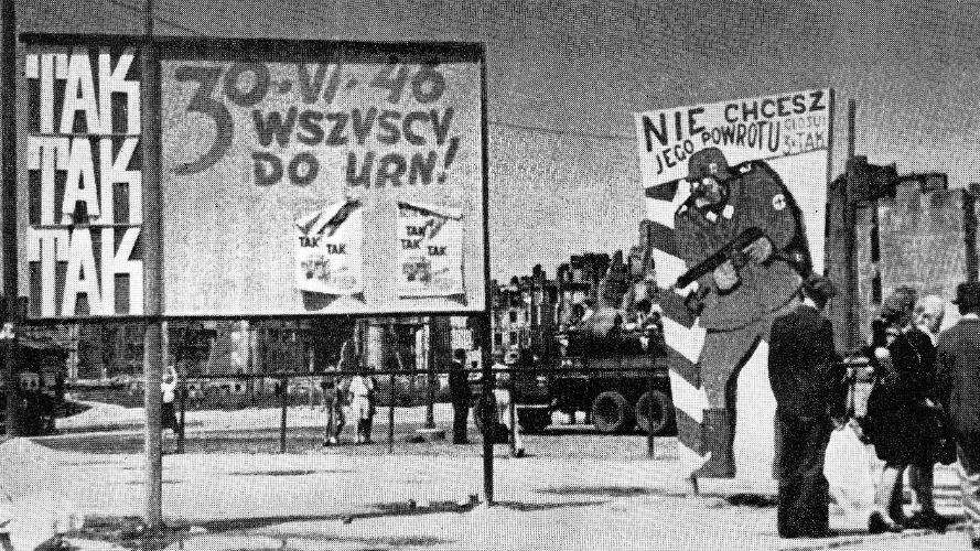 Tablice agitacyjne przed referendum w Warszawie, 1946 r.