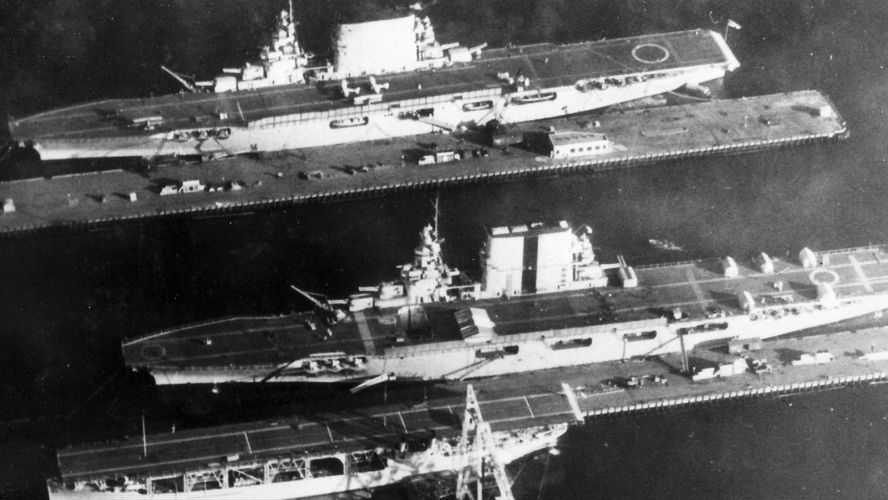 Zacumowane amerykańskie lotniskowce, 1929 r.