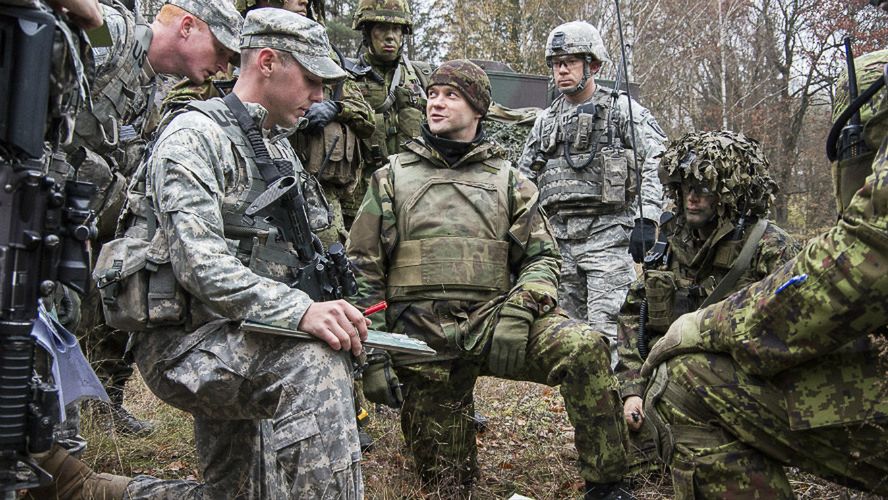 Manewry NATO na poligonie w Drawsku Pomorskim, 2014 r.