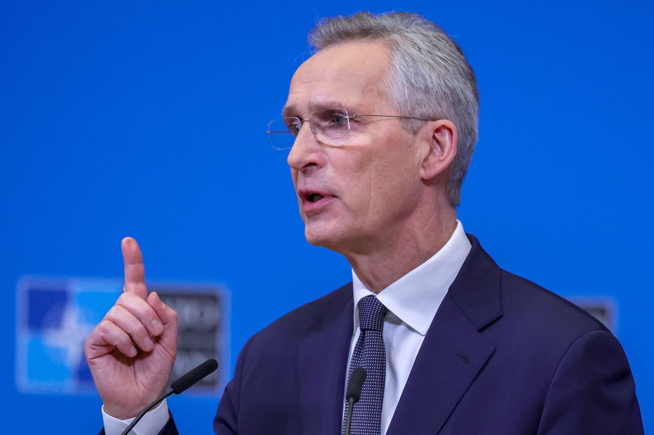 NATO Secretary General Jens Stoltenberg holds a pre-ministerial press conference at the Alliance headquarters in Brussels, Belgium, 14 February 2024. NATO defense ministers will meet on 15 February at NATO headquarters in Brussels. A separate meeting of the Ukraine Defense Contact Group (UDCG) will be held at NATO headquarters on 14 February. EPA/OLIVIER MATTHYS Dostawca: PAP/EPA.