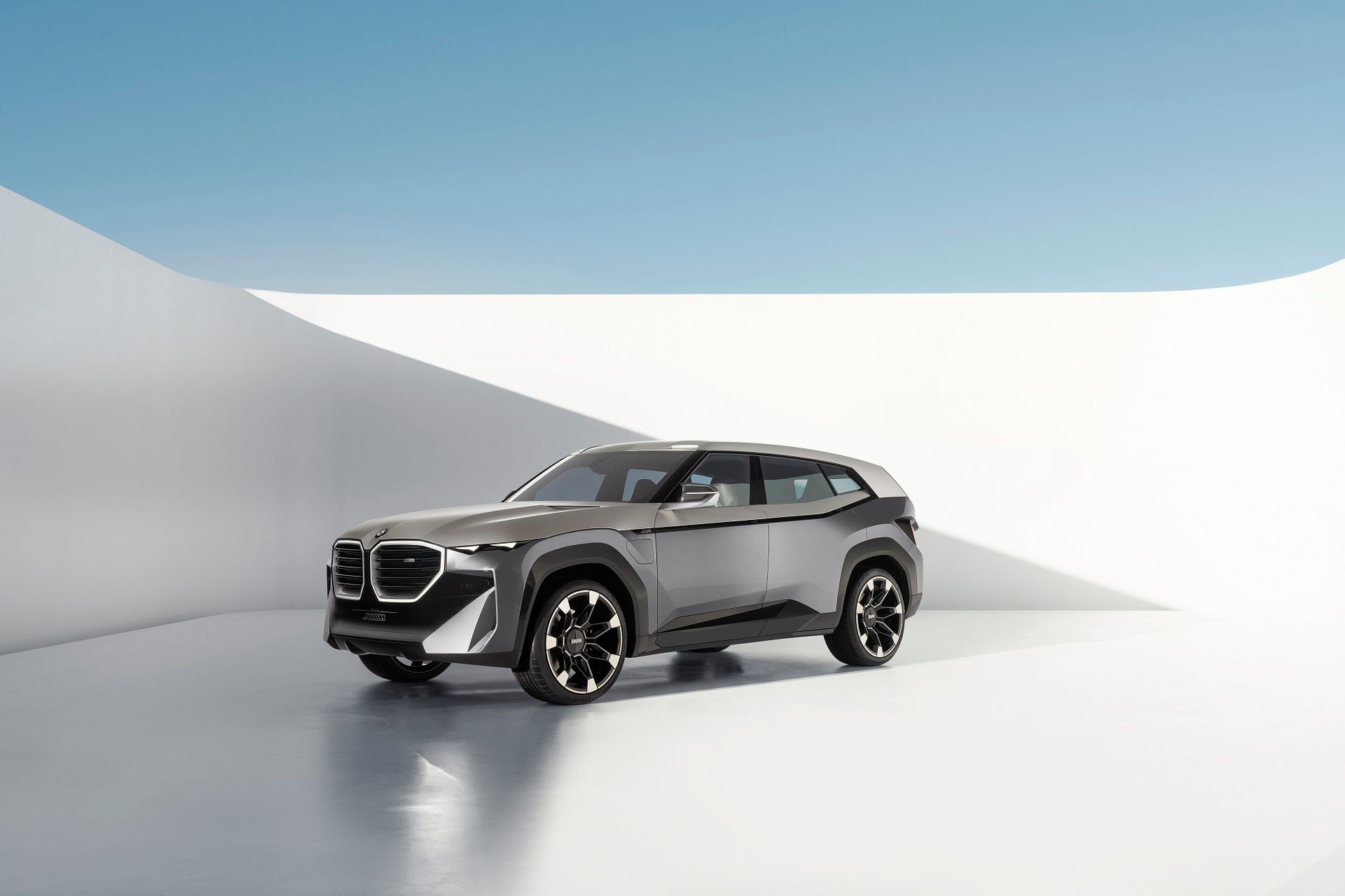BMW Concept XM (2022)
