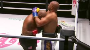 Boks. Mike Tyson - Roy Jones Jr. Zobacz najlepsze akcje z walki legend (wideo)