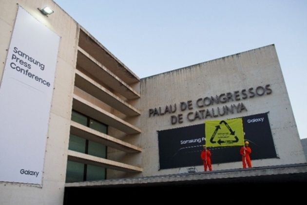 Greenpeace MWC 2017