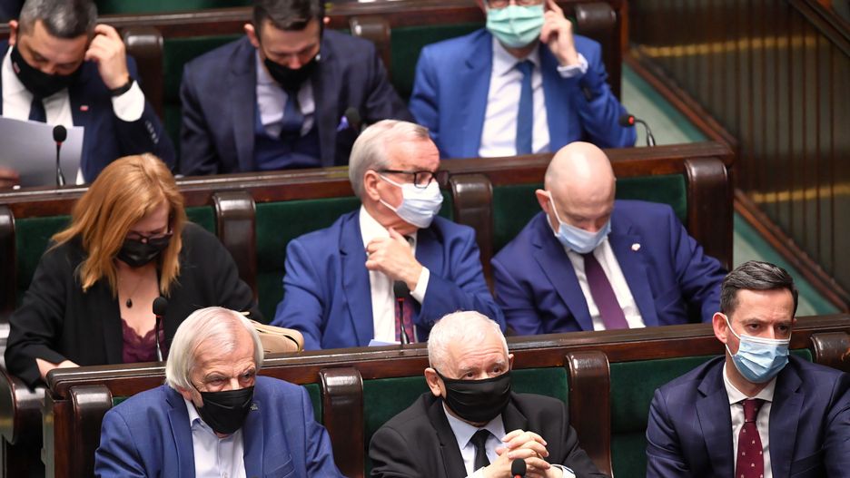 Polski Ład niestraszny politykom. Posłowie dostali zwrot pieniędzy