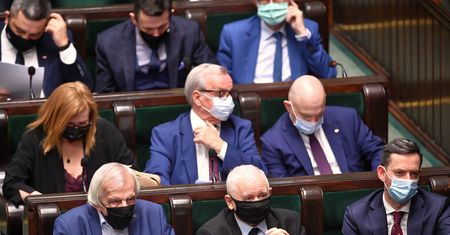 Polski Ład niestraszny politykom. Posłowie dostali zwrot pieniędzy