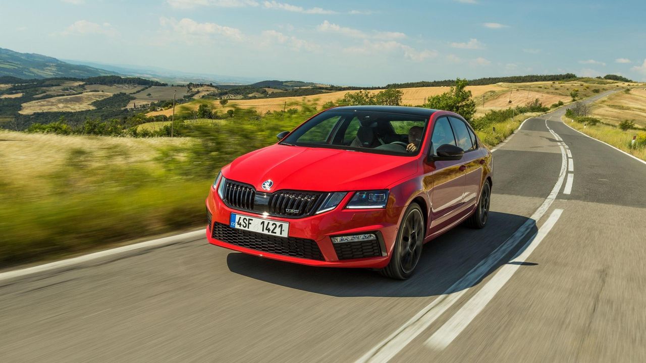 Najmocniejsza Škoda Octavia dostanie nowe wyposażenie. Premiera 6 marca w Genewie