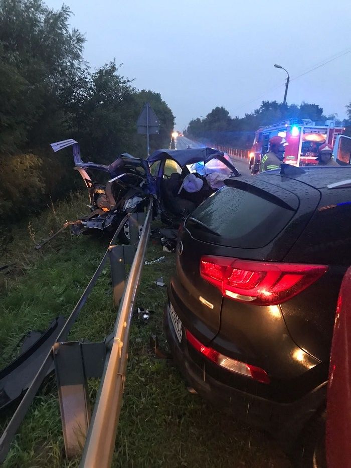 Tragiczny wypadek z udziałem volkswagena i kii w Łęcznej