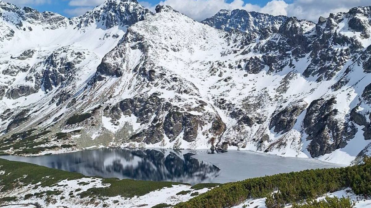 Słoneczne Tatry, ale ślisko i niebezpiecznie