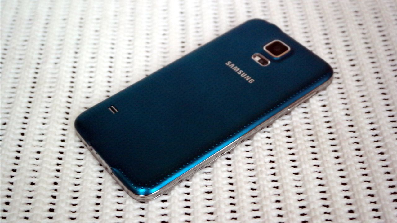 Galaxy S5 vs Galaxy Alpha - porównanie 2