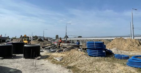 Powstaje nowy, bezpłatny parking przy dworcu kolejowym Lublin Główny — 100 miejsc, większy komfort dla podróżnych