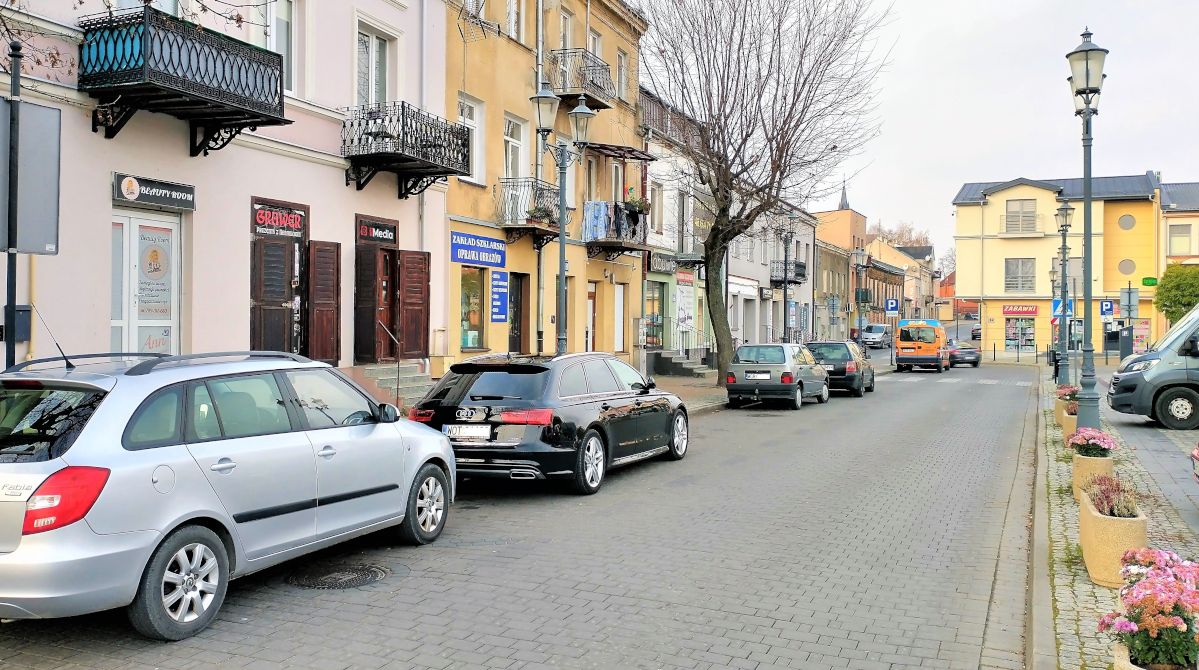 Grójec: Skwer przy ulicy Sienkiewicza oddany do użytku