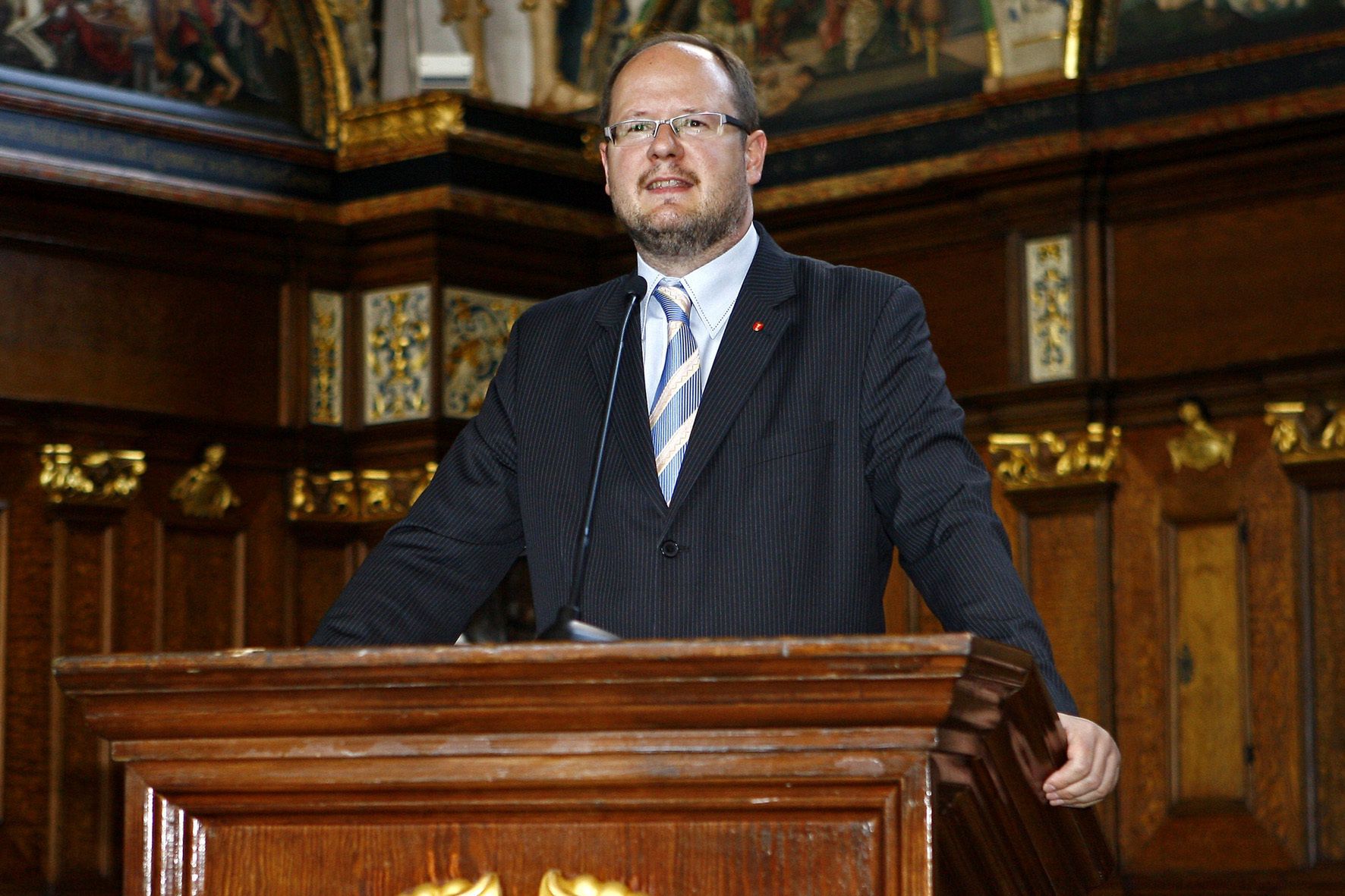 Paweł Adamowicz