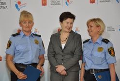 Prezydent Warszawy nagrodziła strażniczki miejskie. Eskortowały rodzącą kobietę