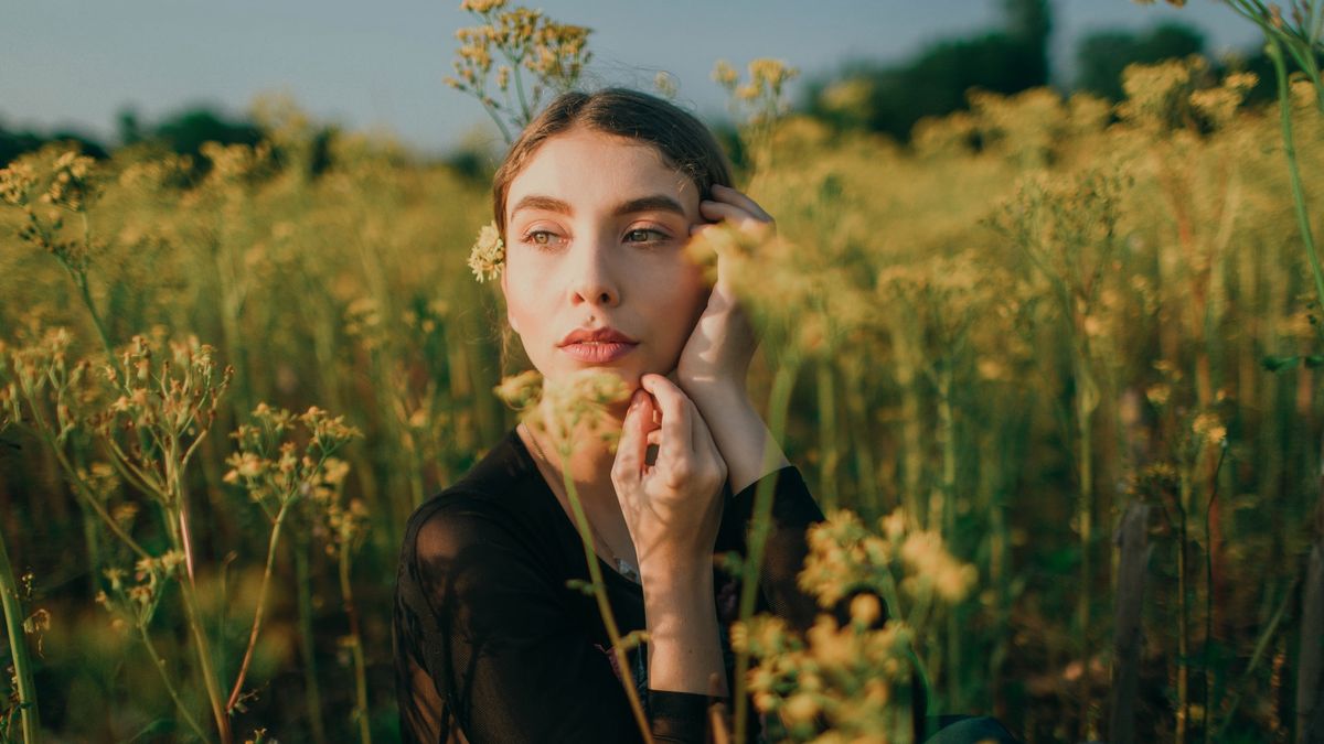 Adobe Photoshop zyskuje "tryb portretowy". Sztuczna inteligencja rozmyje tło 1