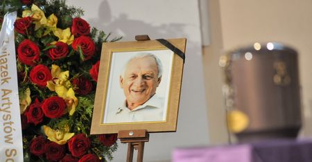Rodzina, przyjaciele i gwiazdy "M jak Miłość" żegnają Witolda Pyrkosza (ZDJĘCIA)