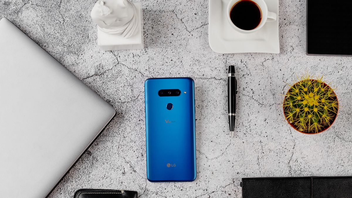 LG V40 ThinQ - pięć aparatów i sztuczna inteligencja 1