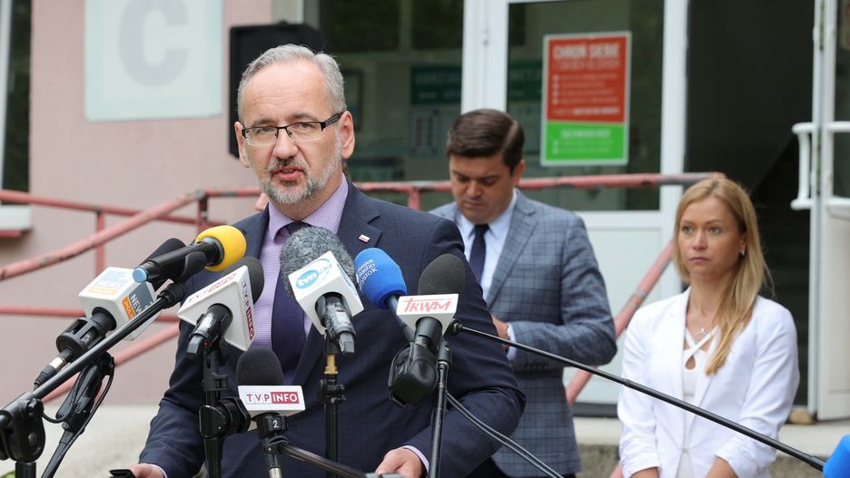 Adam Niedzielski zwrócił się bezpośrednio do hejterów: Nie jesteście anonimowi 