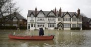 Powódź w Wielkiej Brytanii. Tysiąc domów ewakuowanych