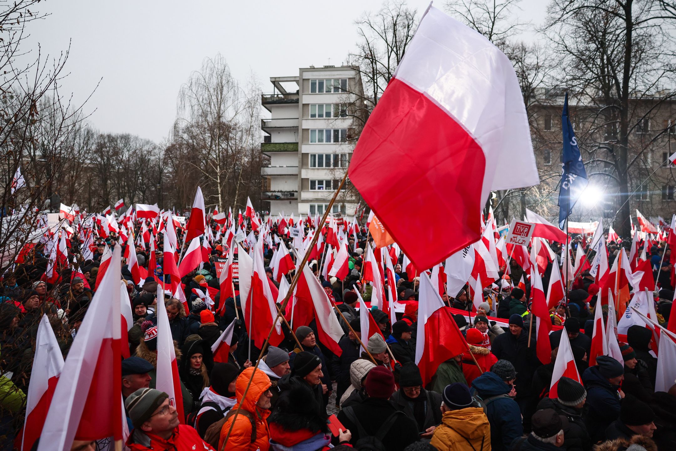 Organizowana przez Prawo i Sprawiedliwości manifestacja "Protest Wolnych Polaków" w Warszawie