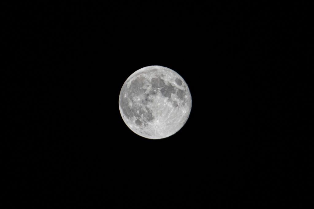 Pełnia księżyca, zdjęcie ilustracyjne 