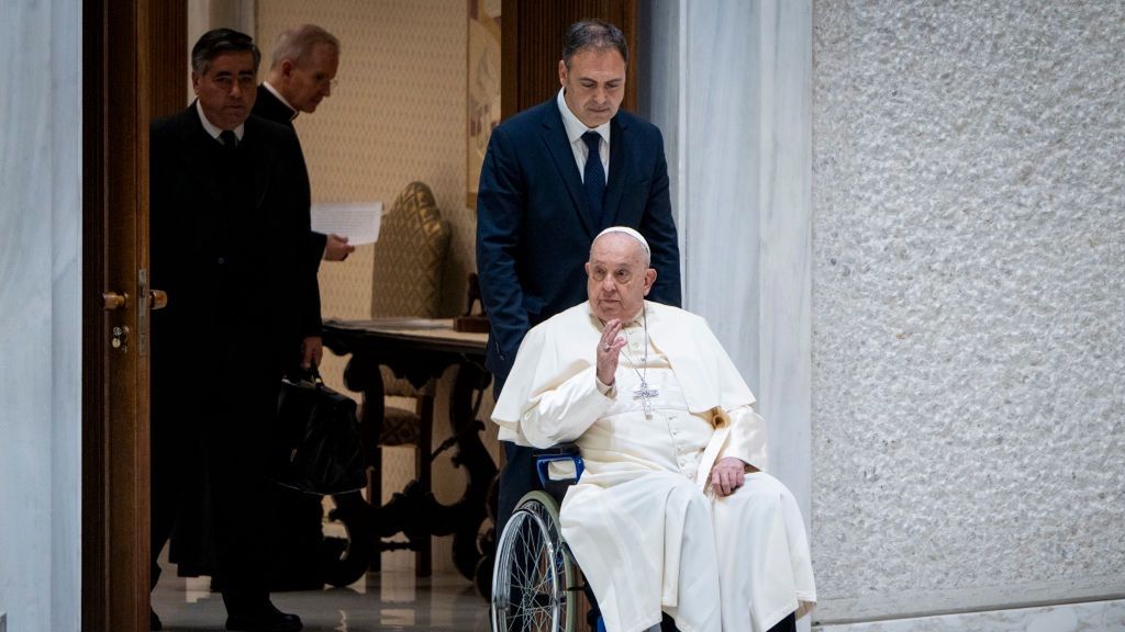 Pope Francis arrives in the Paul VI Hall for his traditional
VATICAN CITY, VATICAN - 2025/01/08: Pope Francis arrives in the Paul VI Hall for his traditional Wednesday General Audience in Paul VI Audience Hall in Vatican City. (Photo by Stefano Costantino/SOPA Images/LightRocket via Getty Images)
SOPA Images
blessing, faithful, belief, faith, general audience, holy father, arrives, vatican city