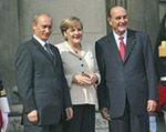 Rosja, Francja i Niemcy kontra KE i USA