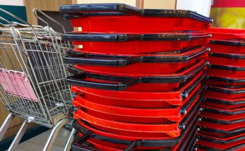 Wchodzisz bez koszyka do sklepu? Z tym trzeba się liczyć