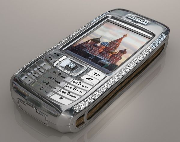 TOP10 najdroższych telefonów komórkowych na świecie 8