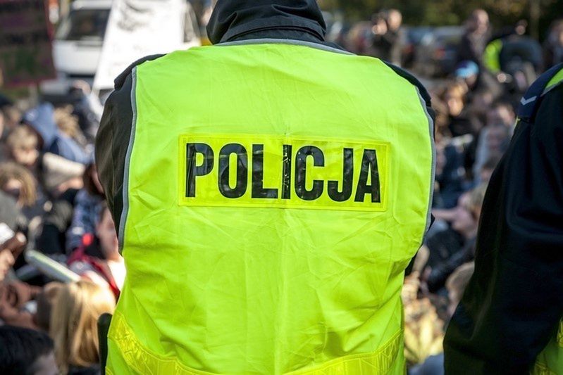 Zuchwała kradzież w Ostrowcu