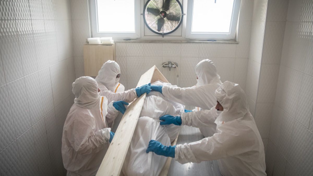 Padł rekord liczby zgonów wśród osób chorych na COVID-19