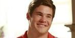 Adam DeVine też szuka randki na wesele