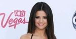 Selena Gomez strzela Bang Bang