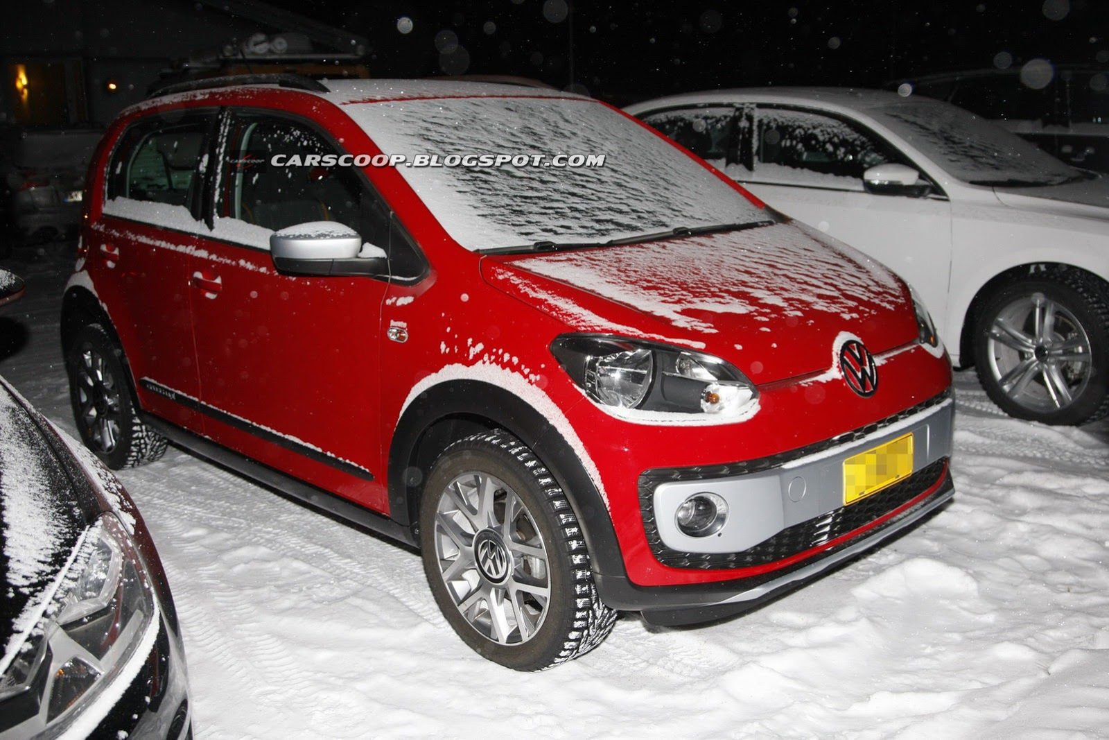Volkswagen Cross up!