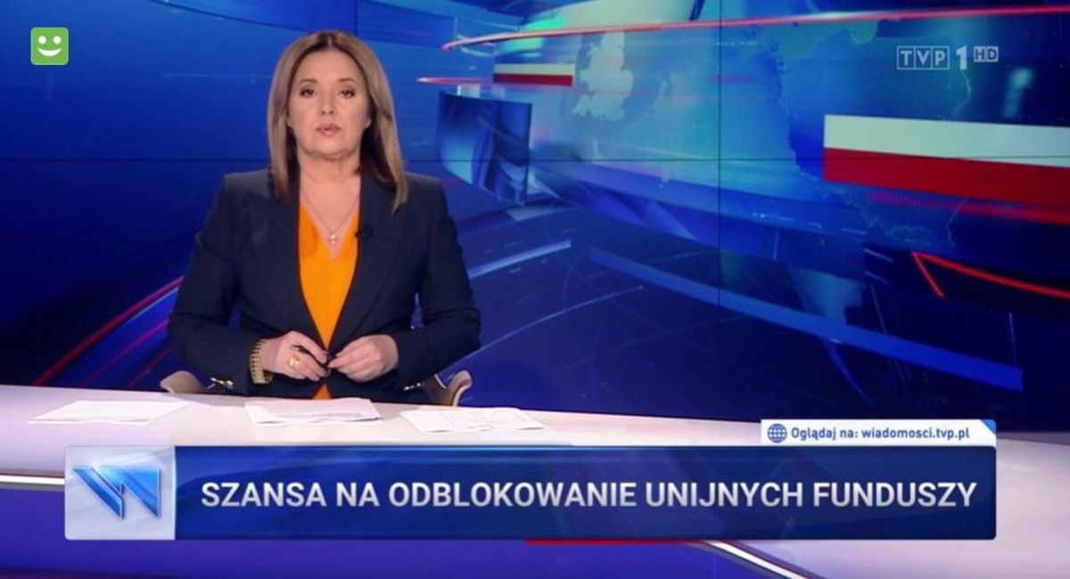 Danuta Holecka z "Wiadomości" TVP