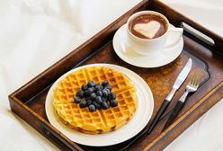 Taca śniadaniowa – gadżet nie tylko dla zakochanych
