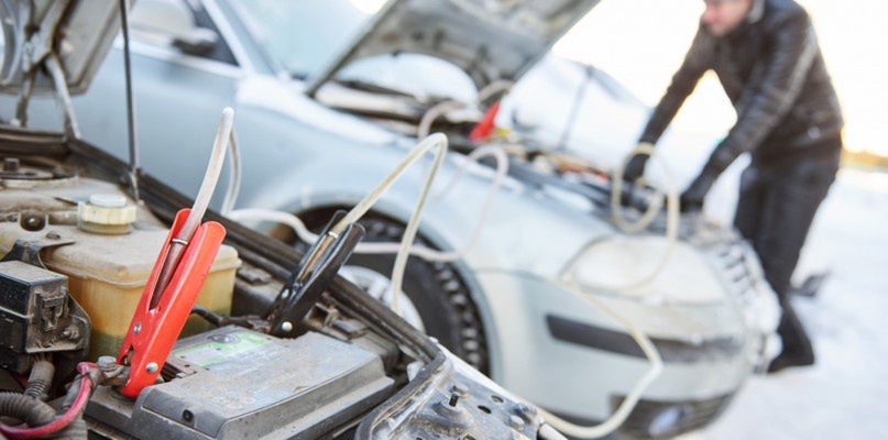 Jak przygotować samochód na zimowy wyjazd?